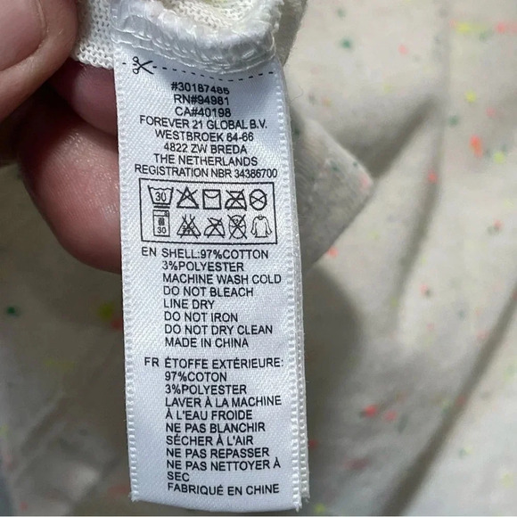 Forever 21 Hello Kitty confetti long sleeve too Size Medium - Picture 8 of 11